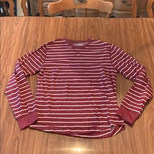 Old Navy long-sleeve Tee